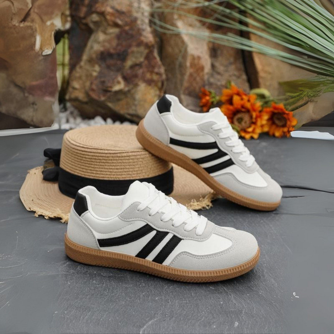 FUCHE™ - Comfy Lace-Up and Non-Slip Sneakers